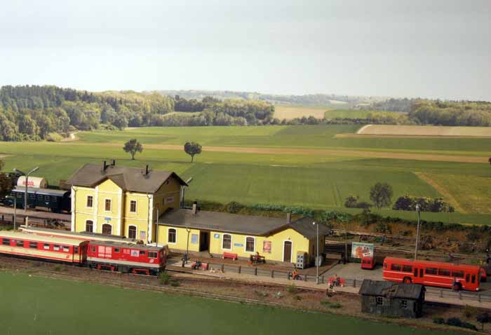 Nonndorf. The station building with the narrow gauge to the front and the standard gauge at the back.