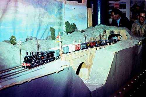 The clubs 0 gauge layout at the Advocates Close club rooms. Circa 1958-65